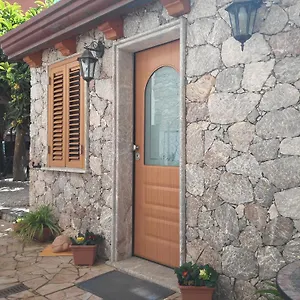 公寓 Giardino Del Sole, 陶尔米纳